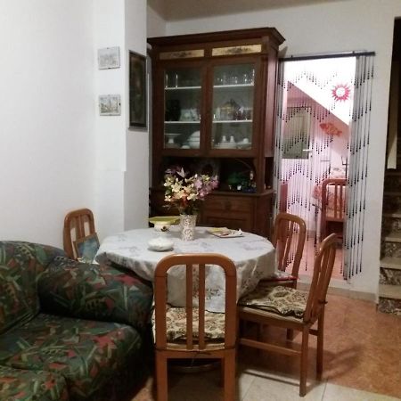 Casa Vacanza A Пунта-Секка Экстерьер фото